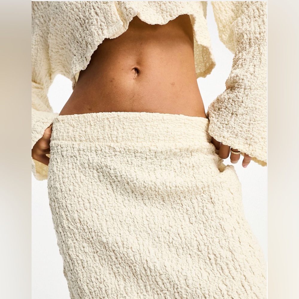 4th and reckless verenna skirt in off white size 2 (part of a set)